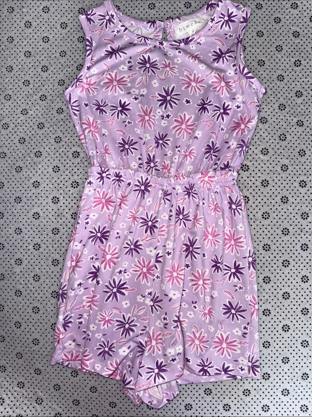 🛍 PRETTY LITTLE GIRLS  ROMPER  SIZE 4 🛍